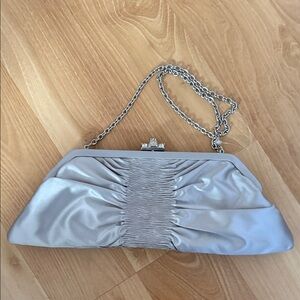 Franchi Elegant Silver Satin Clutch Bag